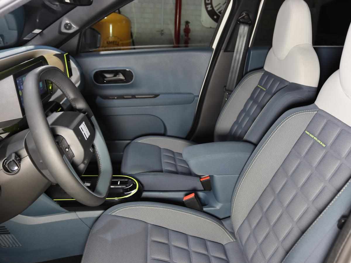 fiat-grande-panda-1-2-mild-hybrid-2025-gasolina-1199cc
