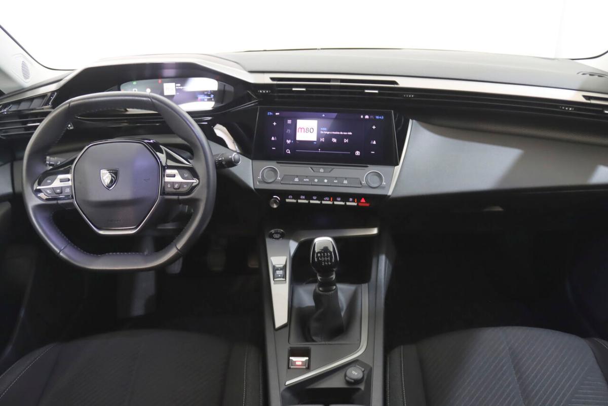 peugeot-308-1-2-puretech-2023-gasolina-1199cc