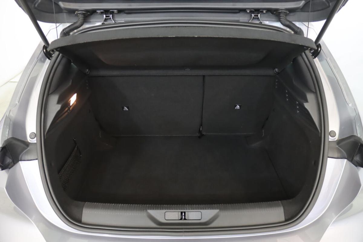 peugeot-308-1-2-puretech-2023-gasolina-1199cc