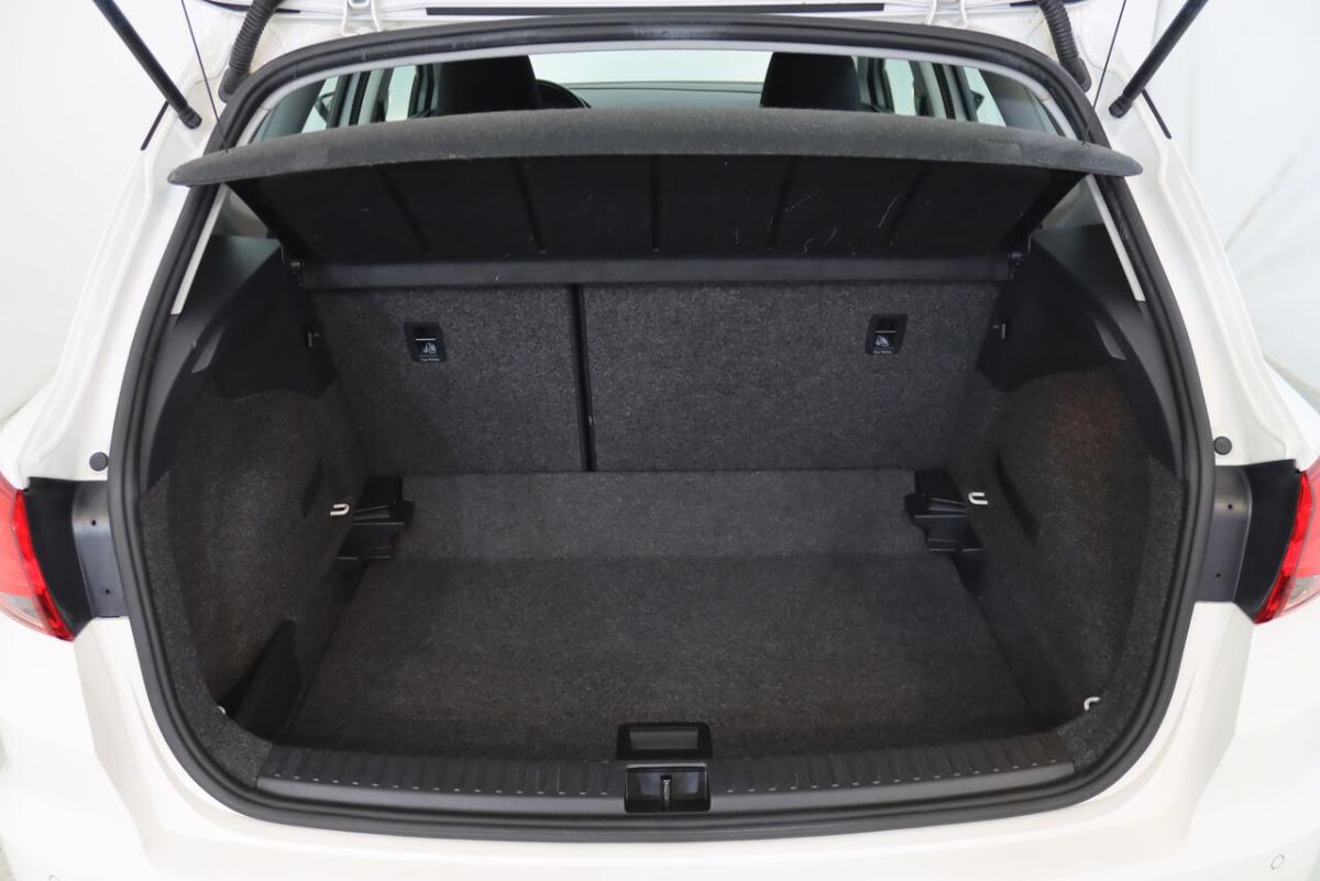 seat-arona-1-6-tdi-2019-diesel-1598cc
