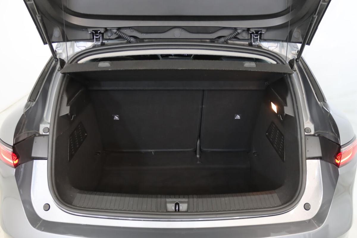 renault-megane-e-tech-ev60-2022-eletrico-1cc