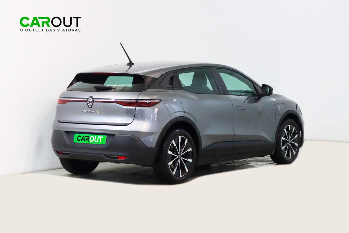 renault-megane-e-tech-ev60-2023-eletrico-0cc