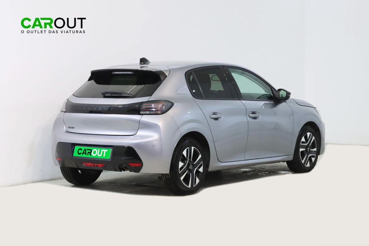 peugeot-208-1-2-puretech-2025-gasolina-1199cc