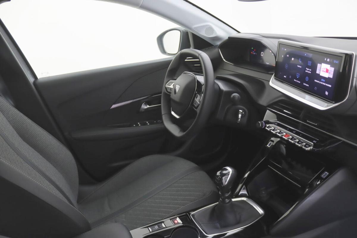 peugeot-208-1-2-puretech-2025-gasolina-1199cc