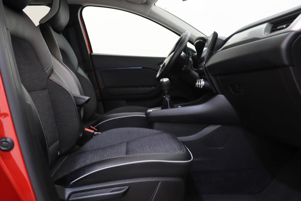 renault-captur-1-0-tce-2023-gasolina-999cc