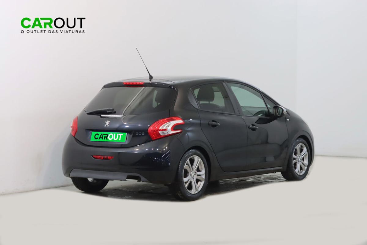 peugeot-208-1-2-vti-2014-gasolina-1199cc