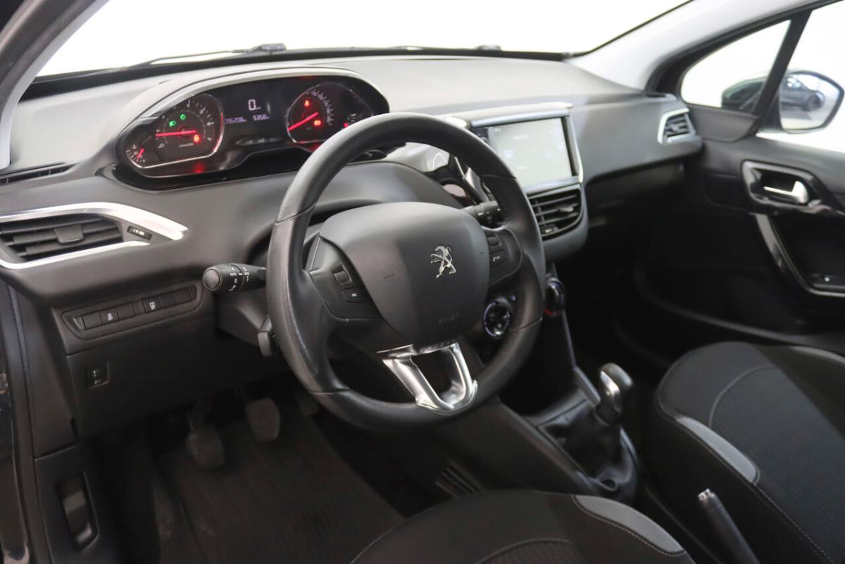 peugeot-208-1-2-vti-2014-gasolina-1199cc