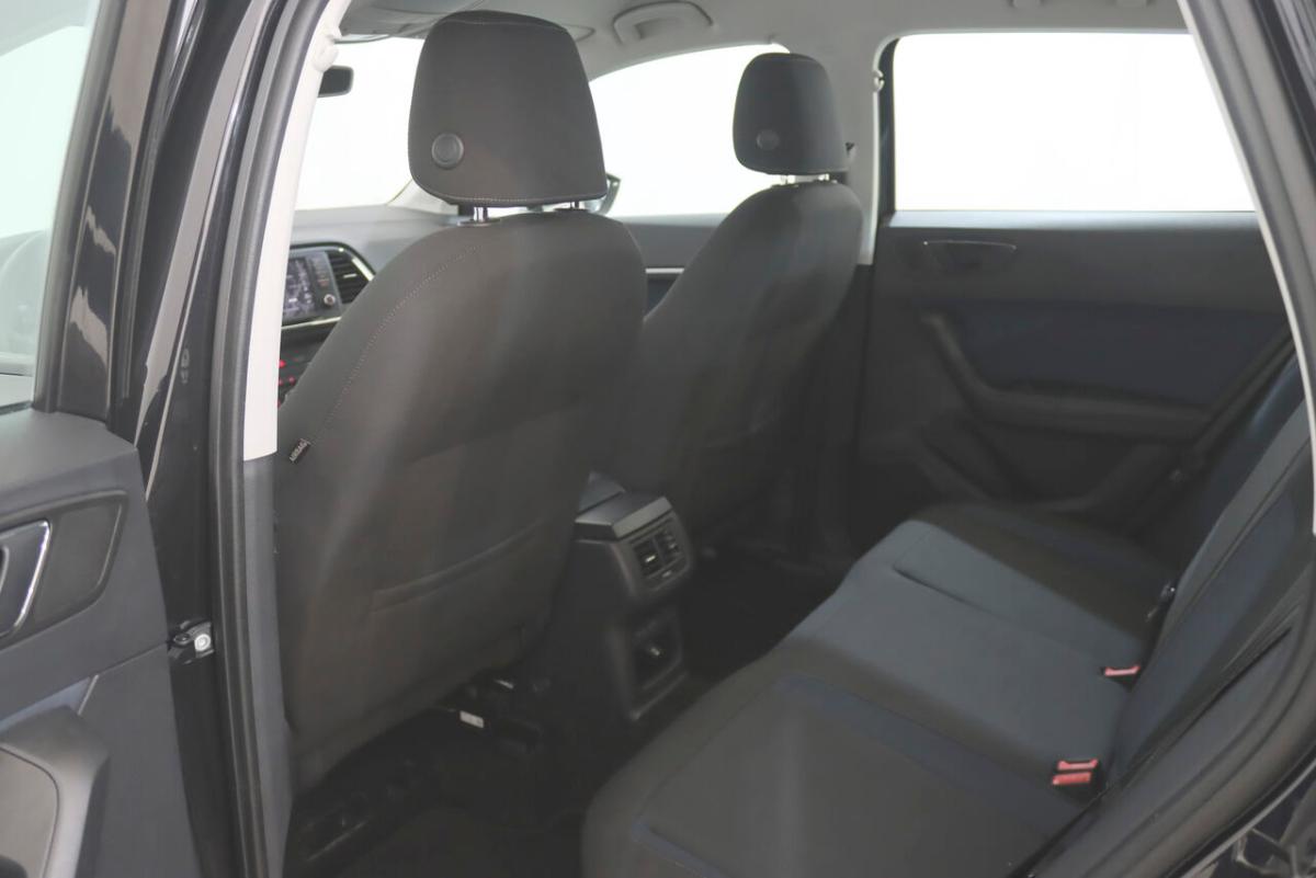 seat-ateca-1-6-tdi-ecomotive-2019-diesel-1598cc