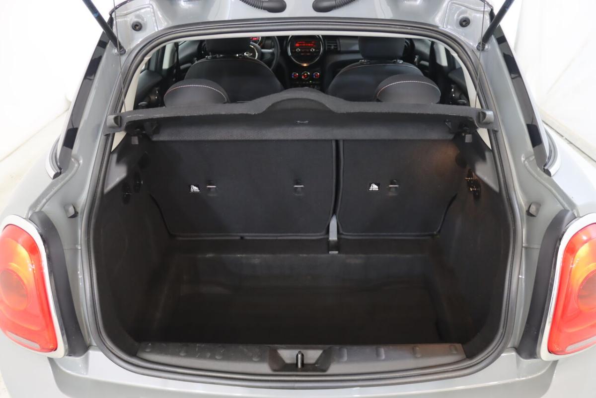 mini-cooper-d-2017-diesel-1496cc