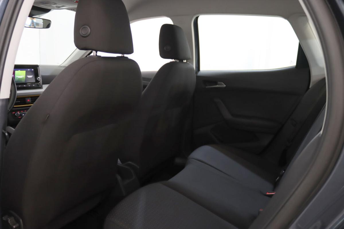 seat-arona-1-0-tsi-2023-gasolina-999cc