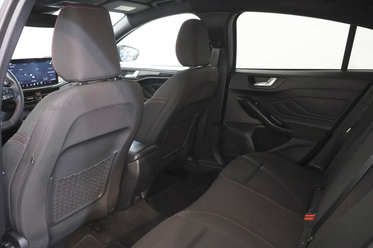 ford-focus-2023-gasolina-999cc