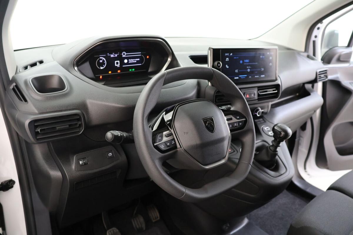 peugeot-partner-2025-diesel-1499cc