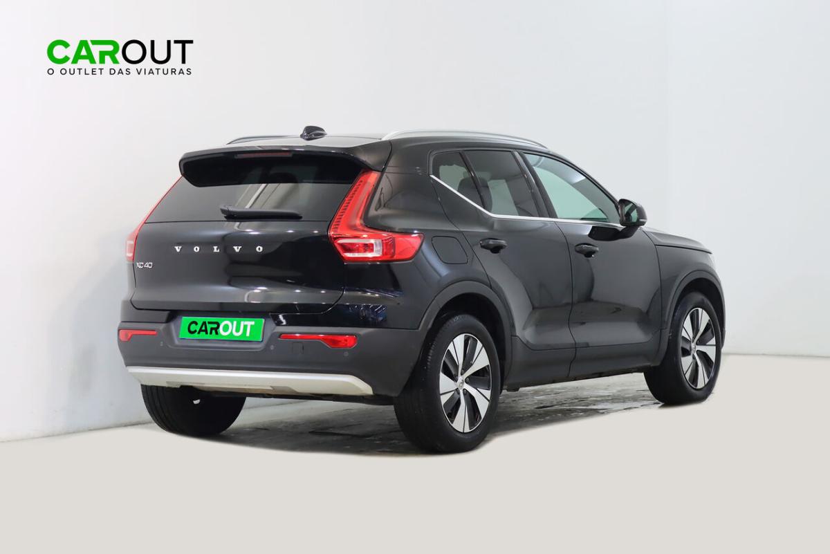 volvo-xc40-2022-hibrido-1477cc