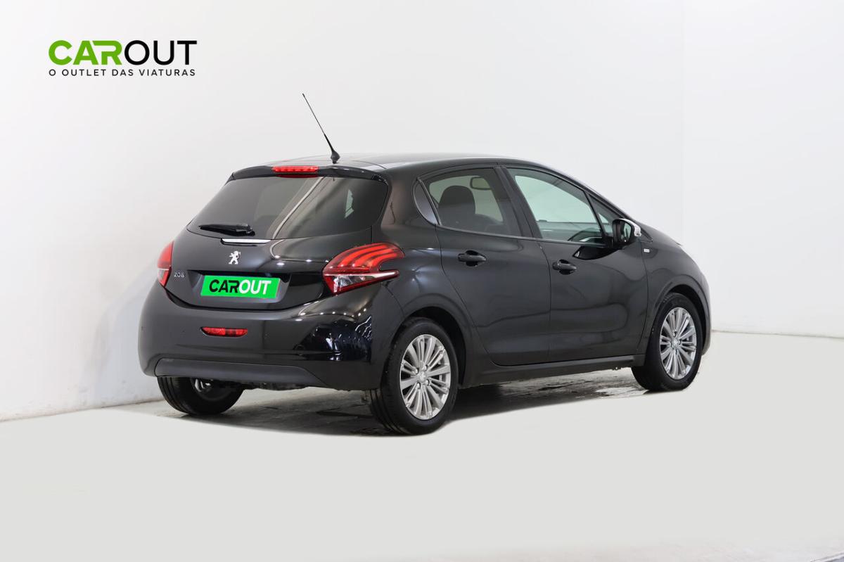 peugeot-208-1-6-bluehdi-2017-diesel-0cc