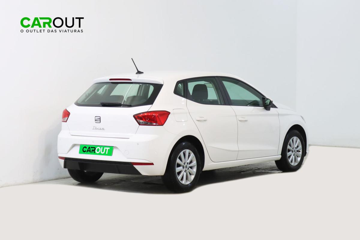 seat-ibiza-2023-gasolina-999cc