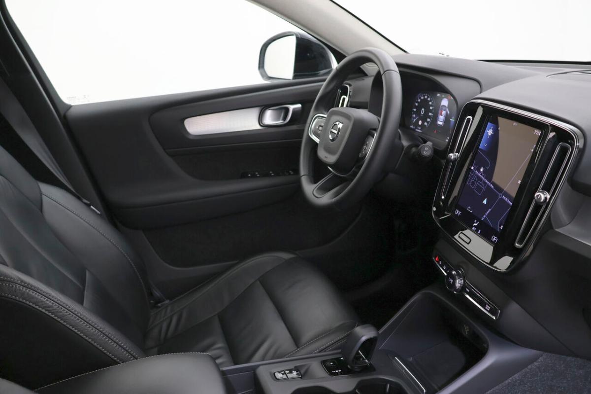 volvo-xc40-2022-hibrido-1477cc