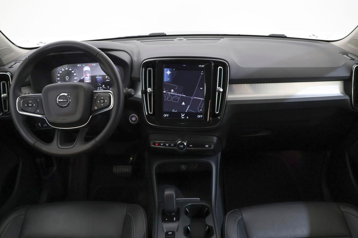volvo-xc40-2022-hibrido-1477cc