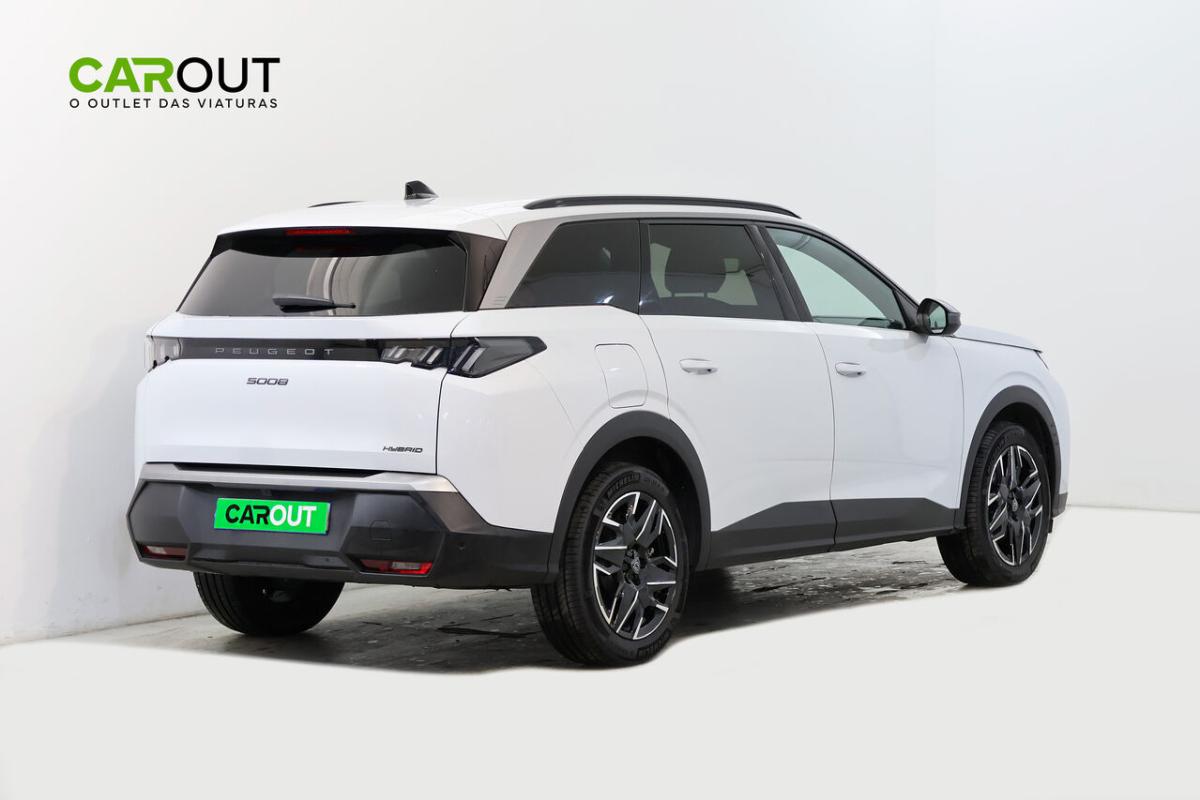 peugeot-5008-2025-hibrido-a-gasolina-1199cc