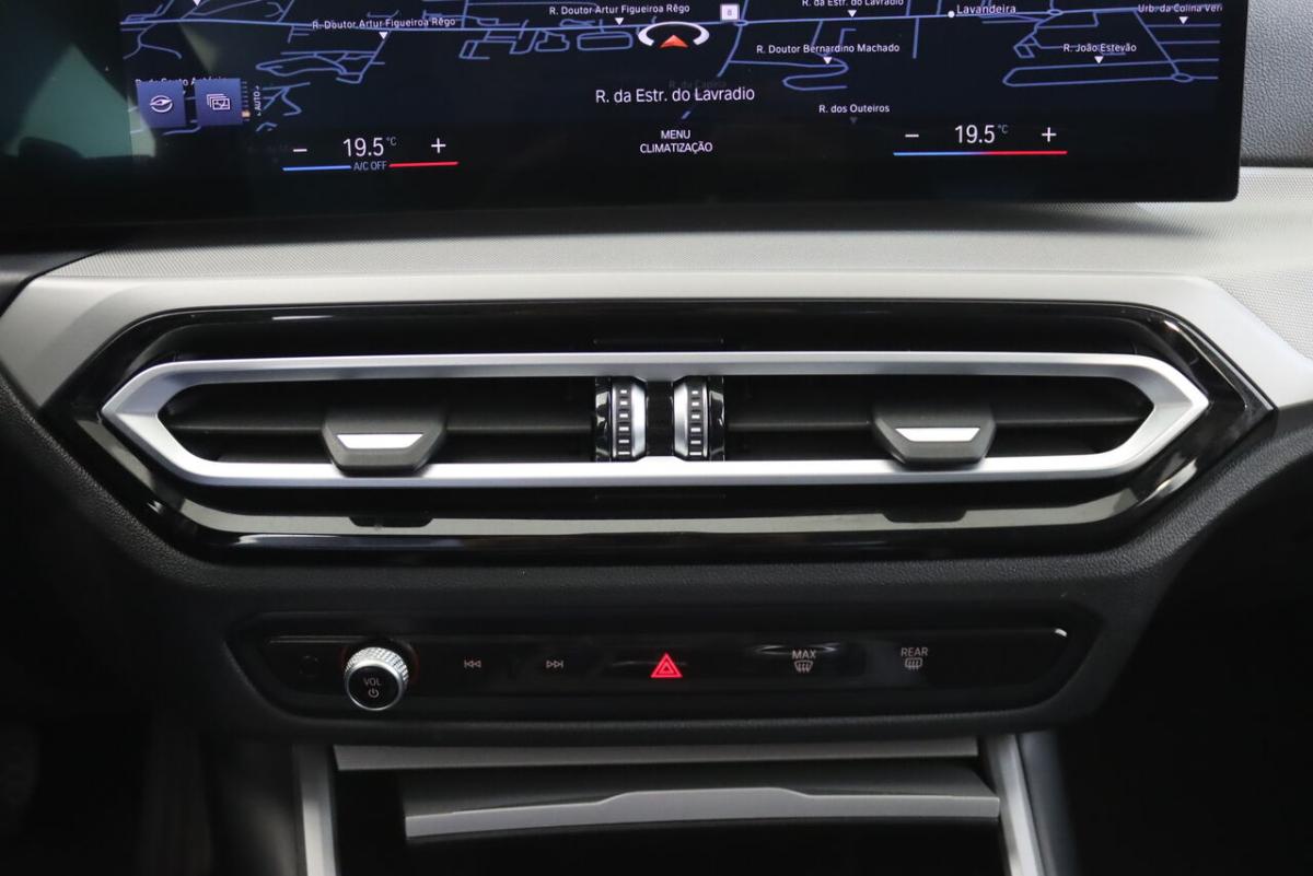 bmw-serie-3-318d-touring-2022-diesel-1995cc