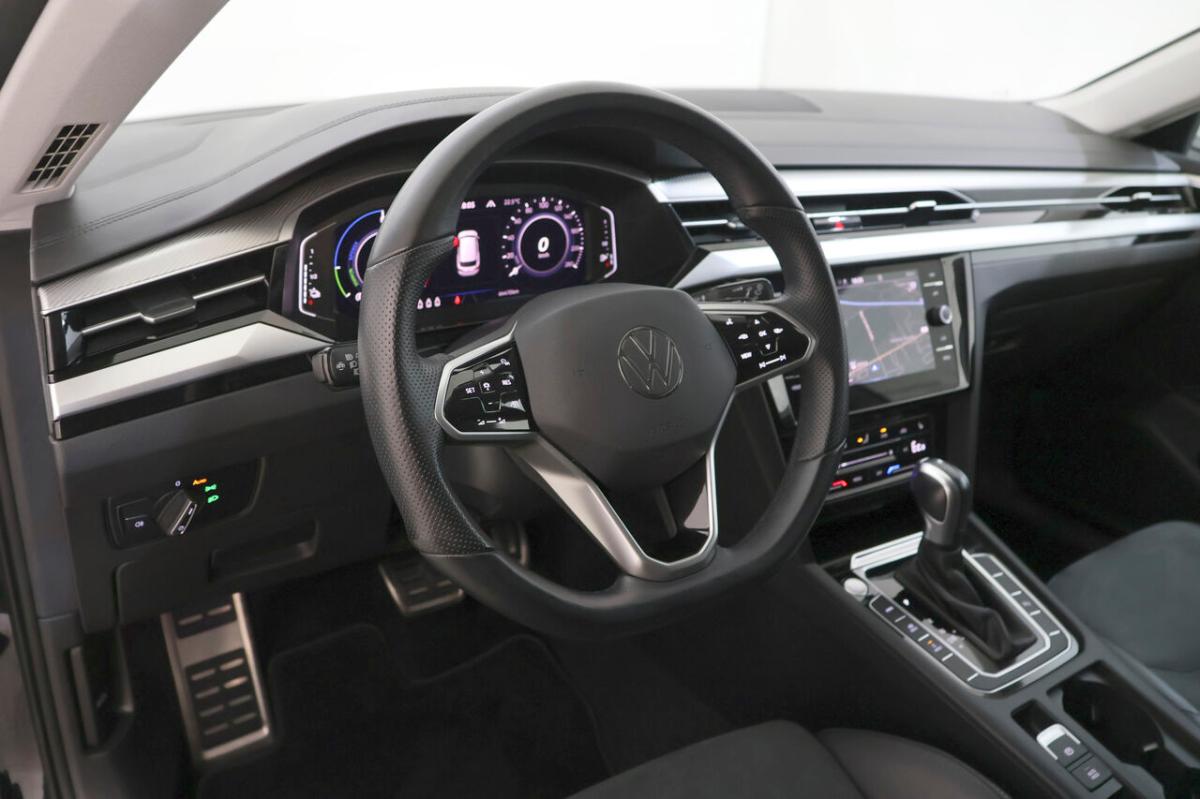 volkswagen-arteon-2023-hibrido-1395cc