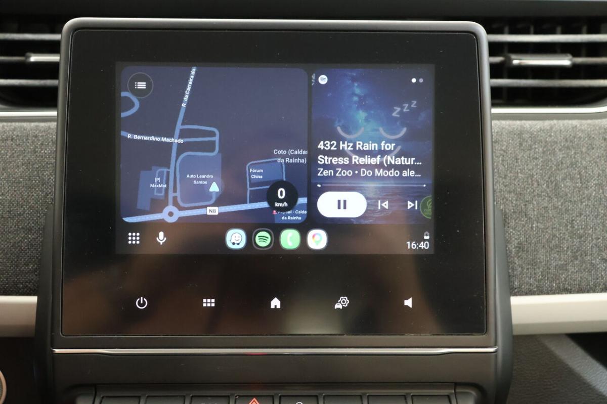 renault-zoe-r110-52-kwh-2021-eletrico-0cc