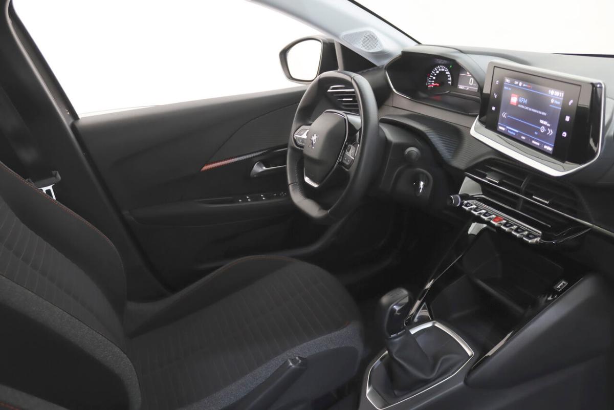 peugeot-208-1-2-puretech-2022-gasolina-1199cc