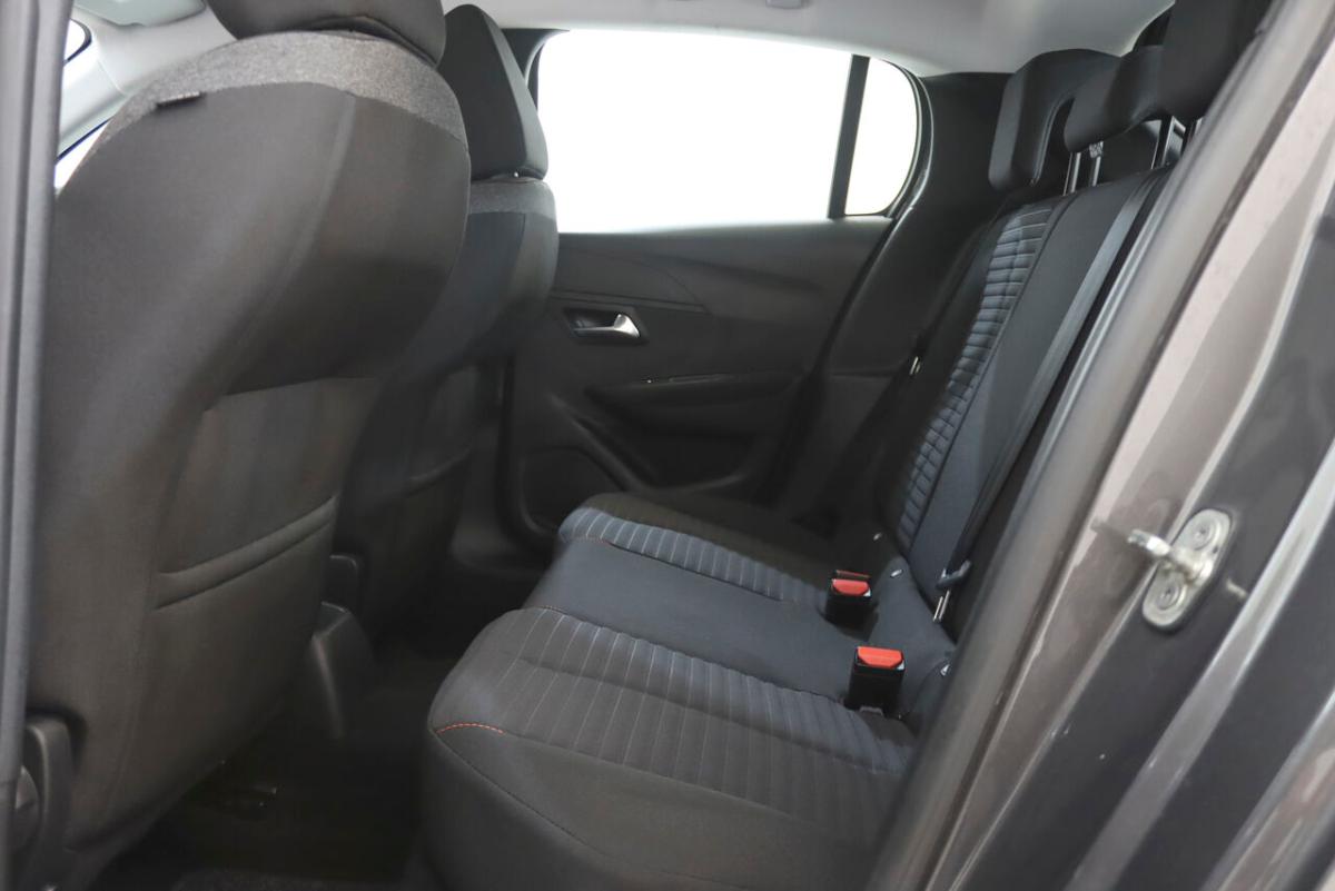 peugeot-208-1-2-puretech-2022-gasolina-1199cc
