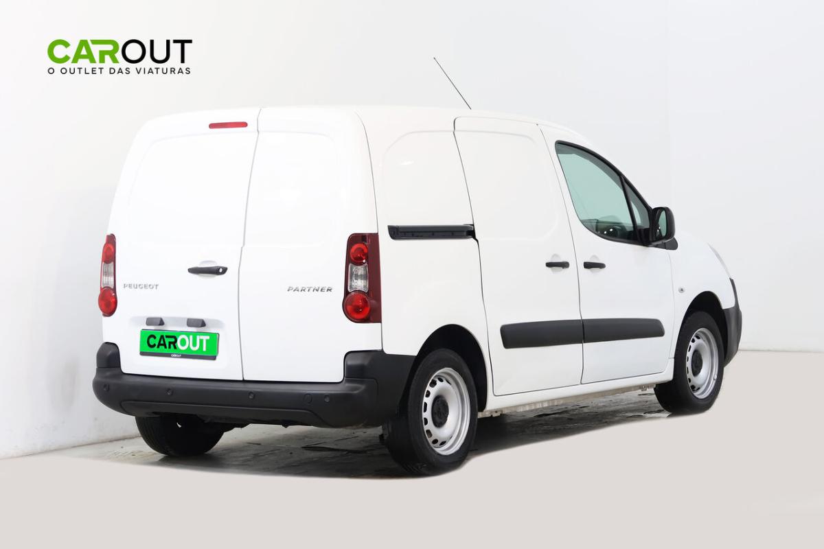 peugeot-partner-2018-diesel-1600cc