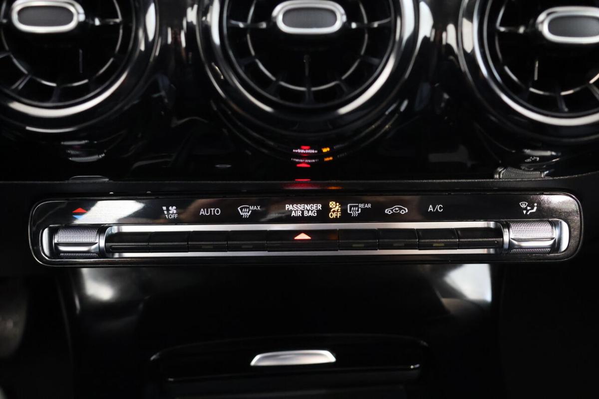 mercedes-benz-classe-a-2025-gasolina-1332cc