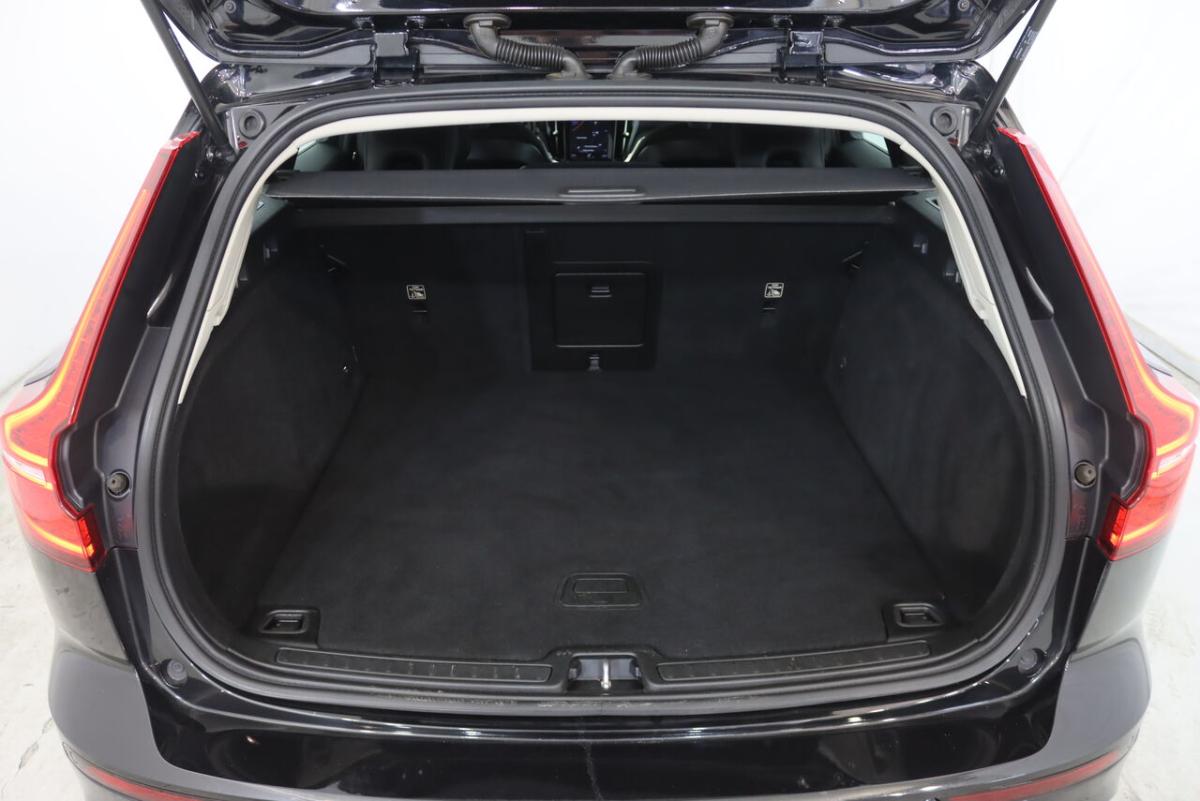 volvo-v60-2019-diesel-1969cc