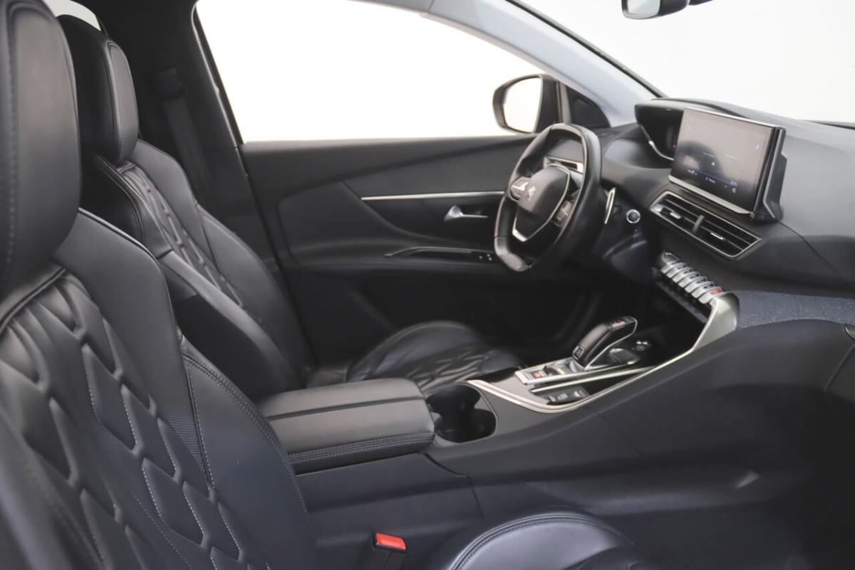 peugeot-5008-2021-gasolina-1199cc