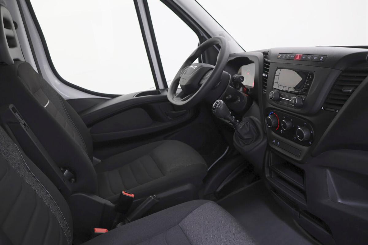 iveco-daily-2023-diesel-2287cc