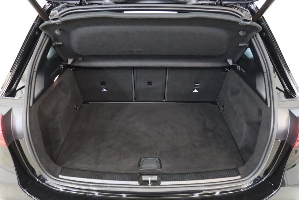 mercedes-benz-classe-b-b-180-cdi-blueefficiency-2023-diesel-1950cc