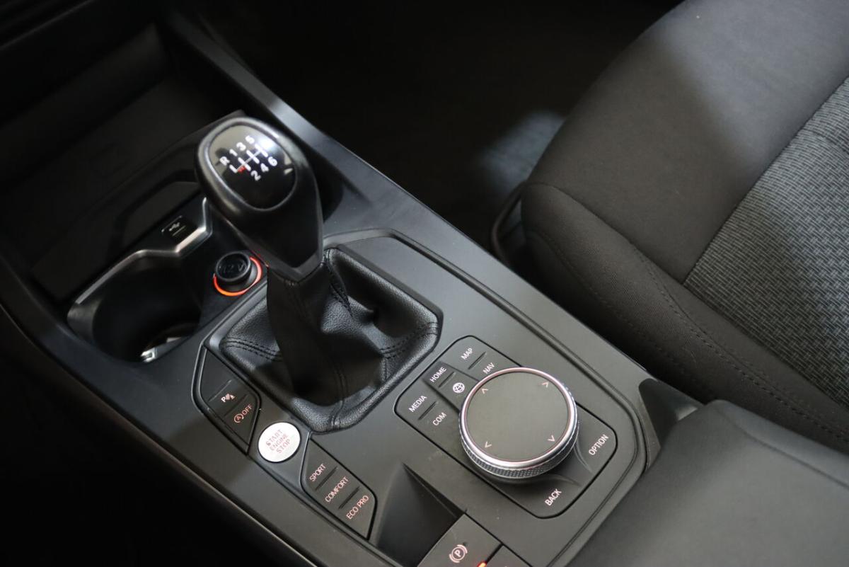 bmw-serie-1-2020-diesel-1496cc