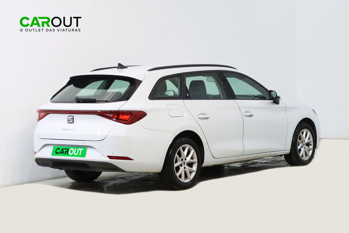 seat-leon-st-2023-diesel-1968cc