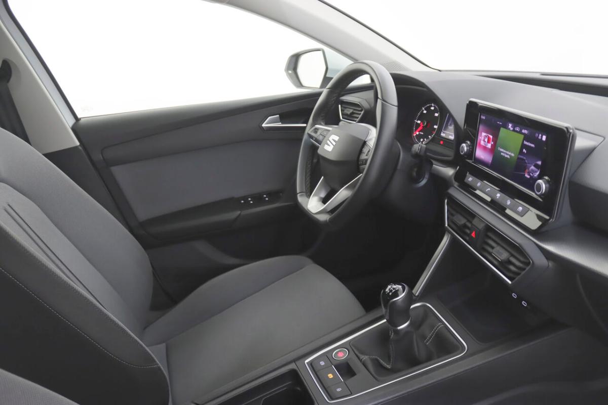 seat-leon-st-2023-diesel-1968cc