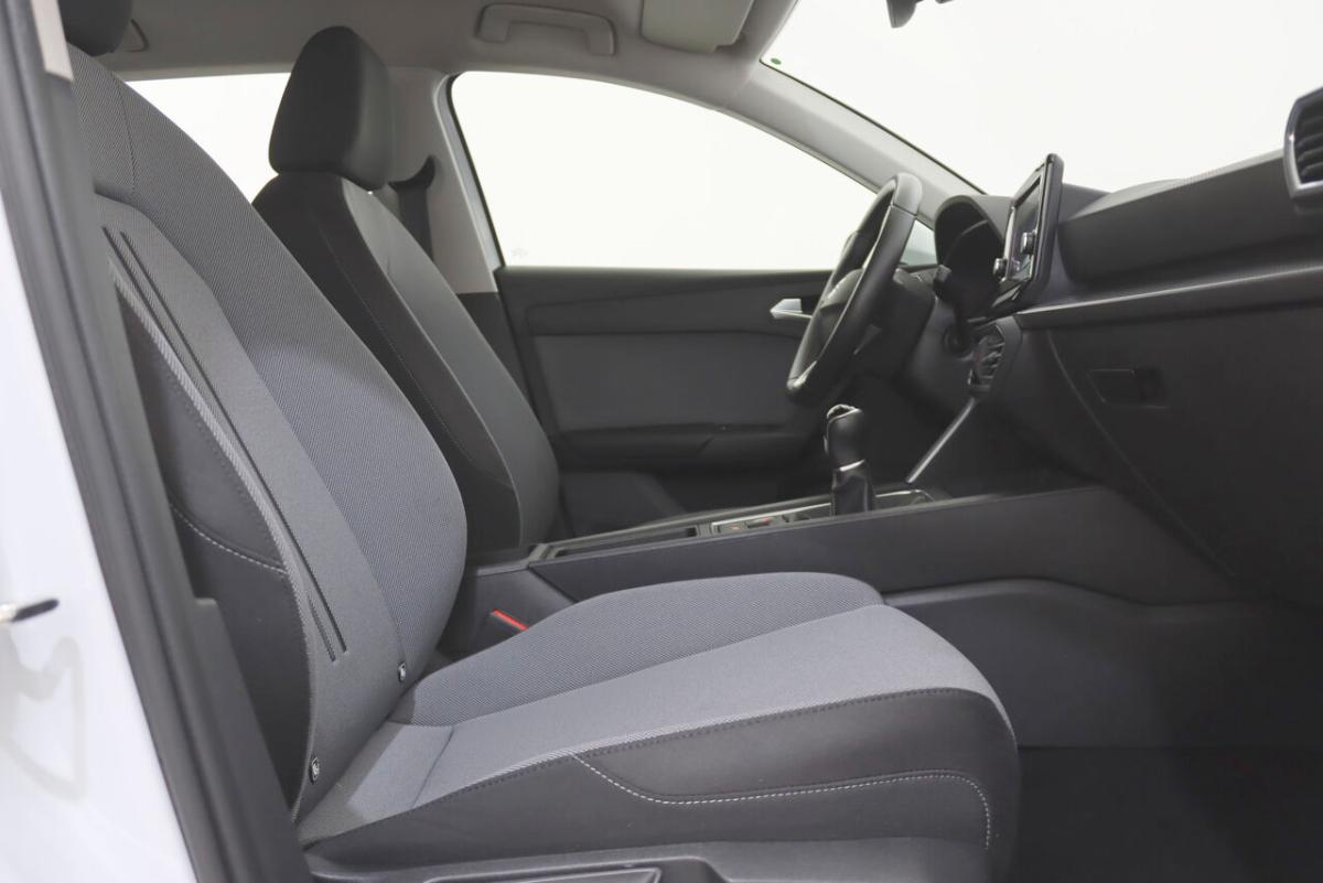 seat-leon-st-2023-diesel-1968cc