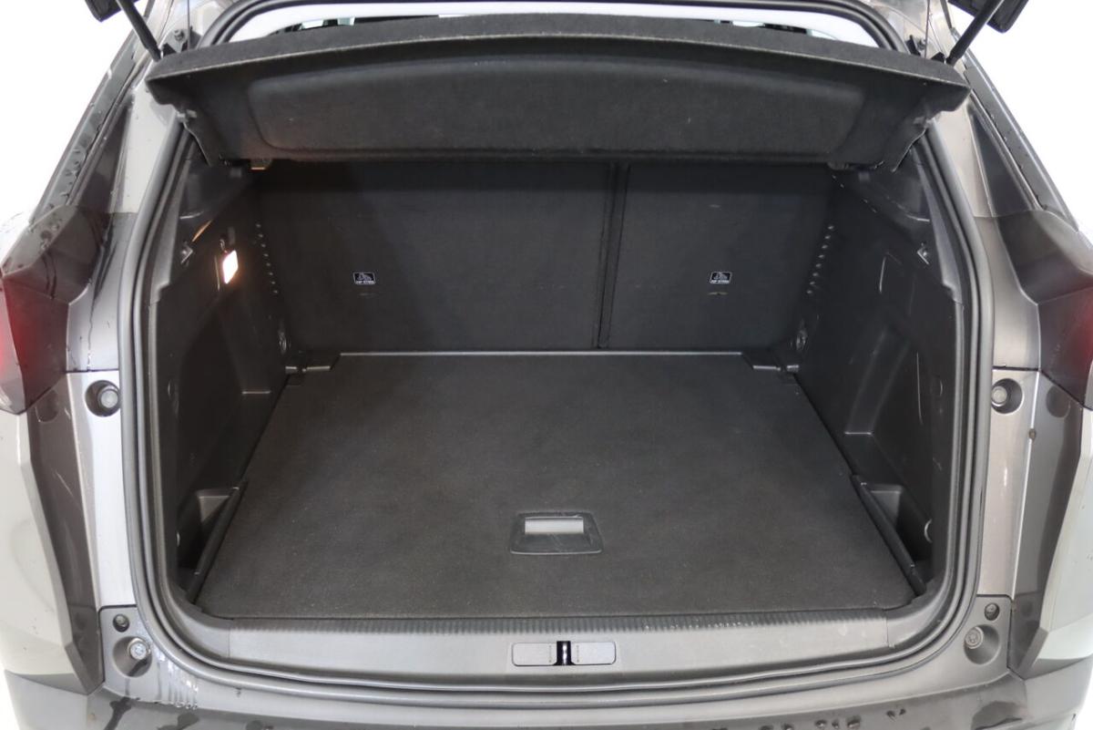 peugeot-3008-1-5-bluehdi-2022-diesel-1499cc