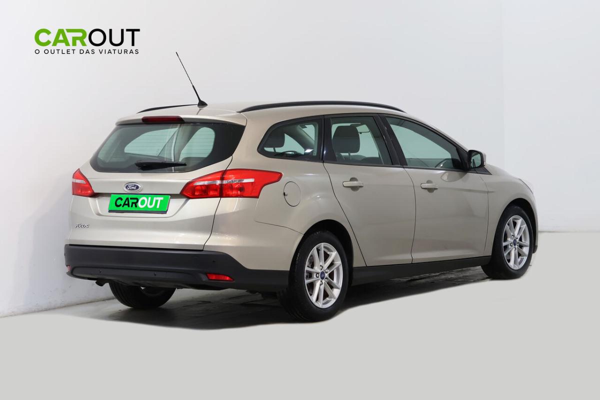 ford-focus-sw-2015-diesel-1499cc