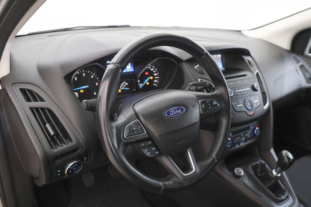 ford-focus-sw-2015-diesel-1499cc