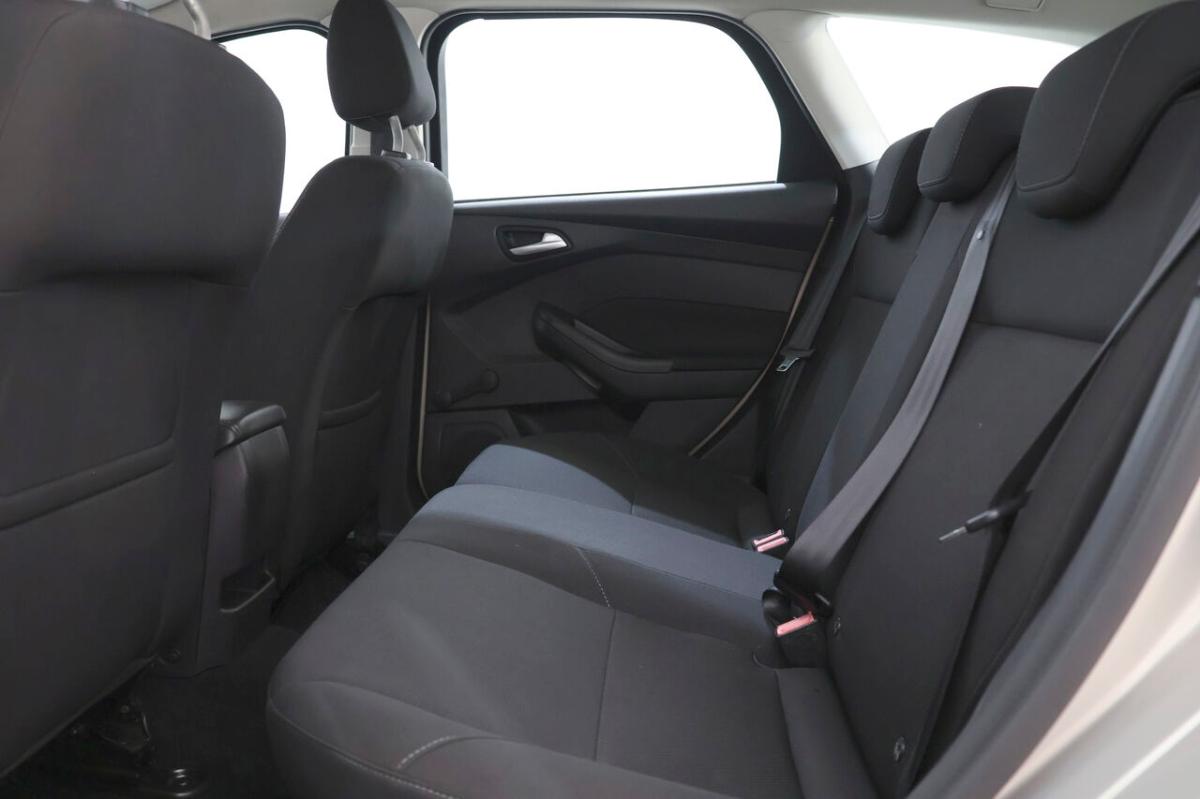 ford-focus-sw-2015-diesel-1499cc