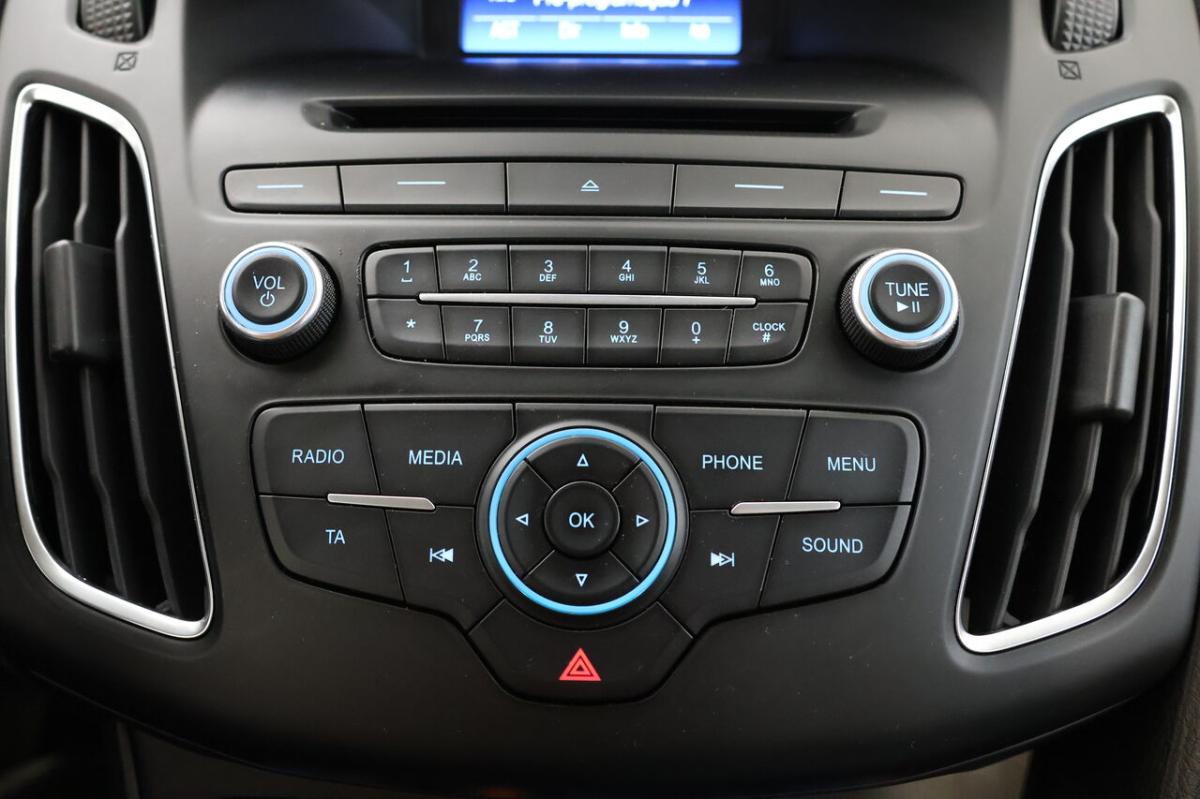 ford-focus-sw-2015-diesel-1499cc