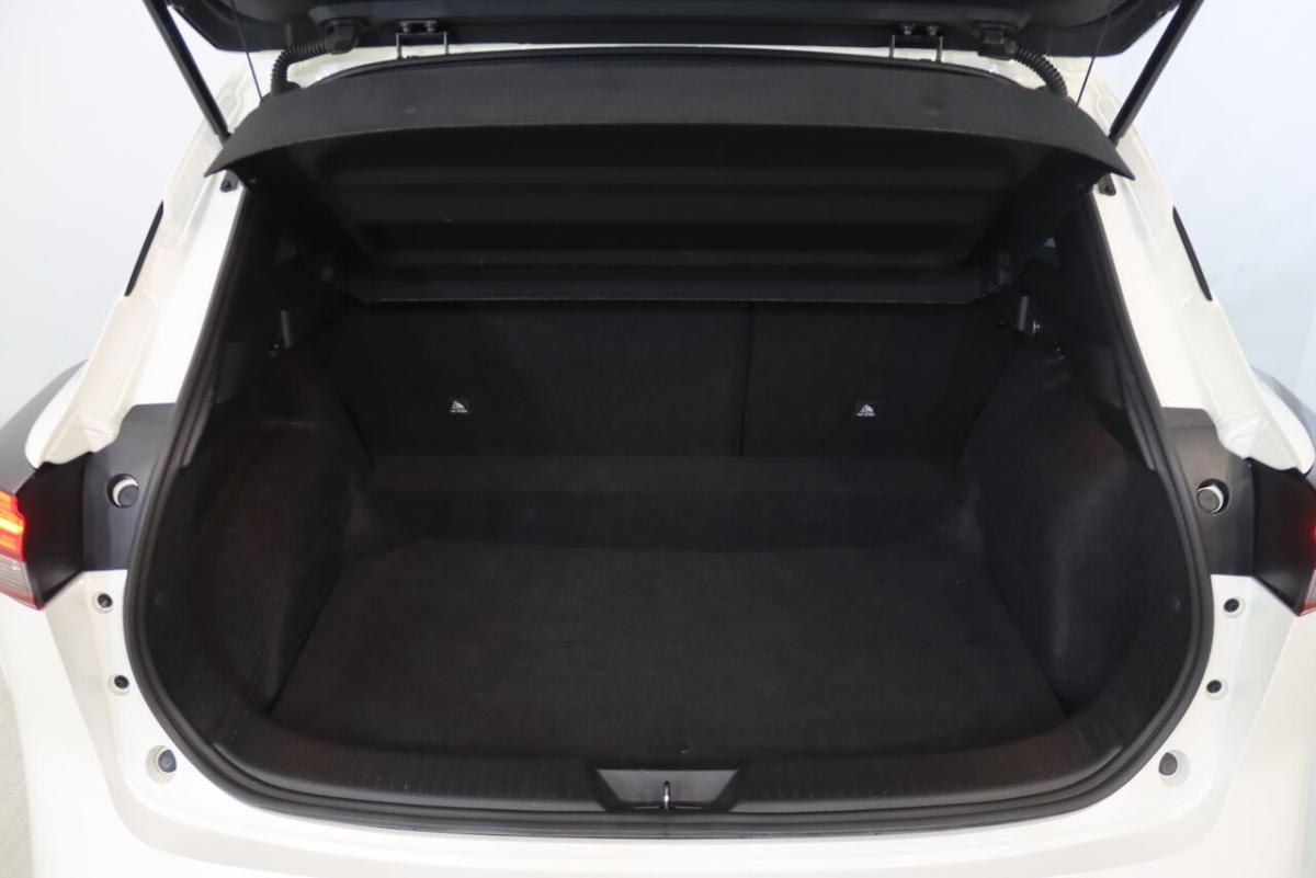 nissan-qashqai-1-3-dig-t-2022-gasolina-1332cc