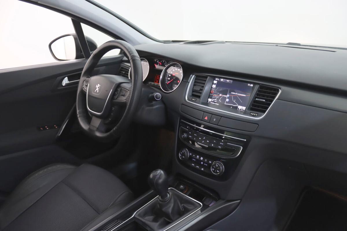 peugeot-508-sw-2015-diesel-1997cc
