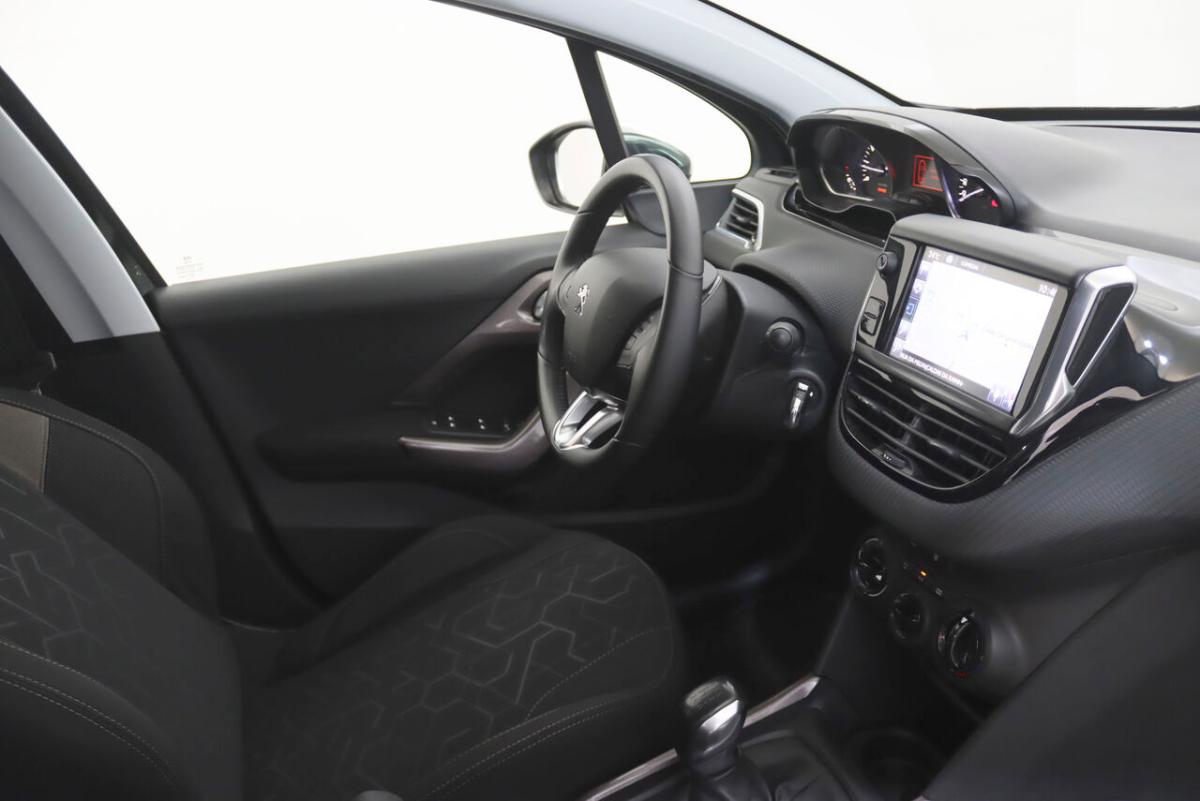 peugeot-2008-1-2-puretech-2015-gasolina-1199cc