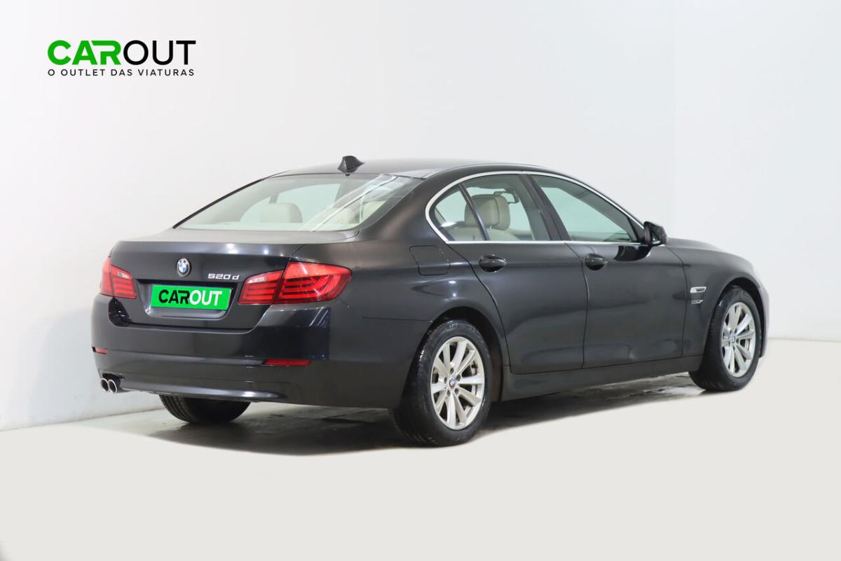 bmw-serie-5-520d-2013-diesel-1995cc