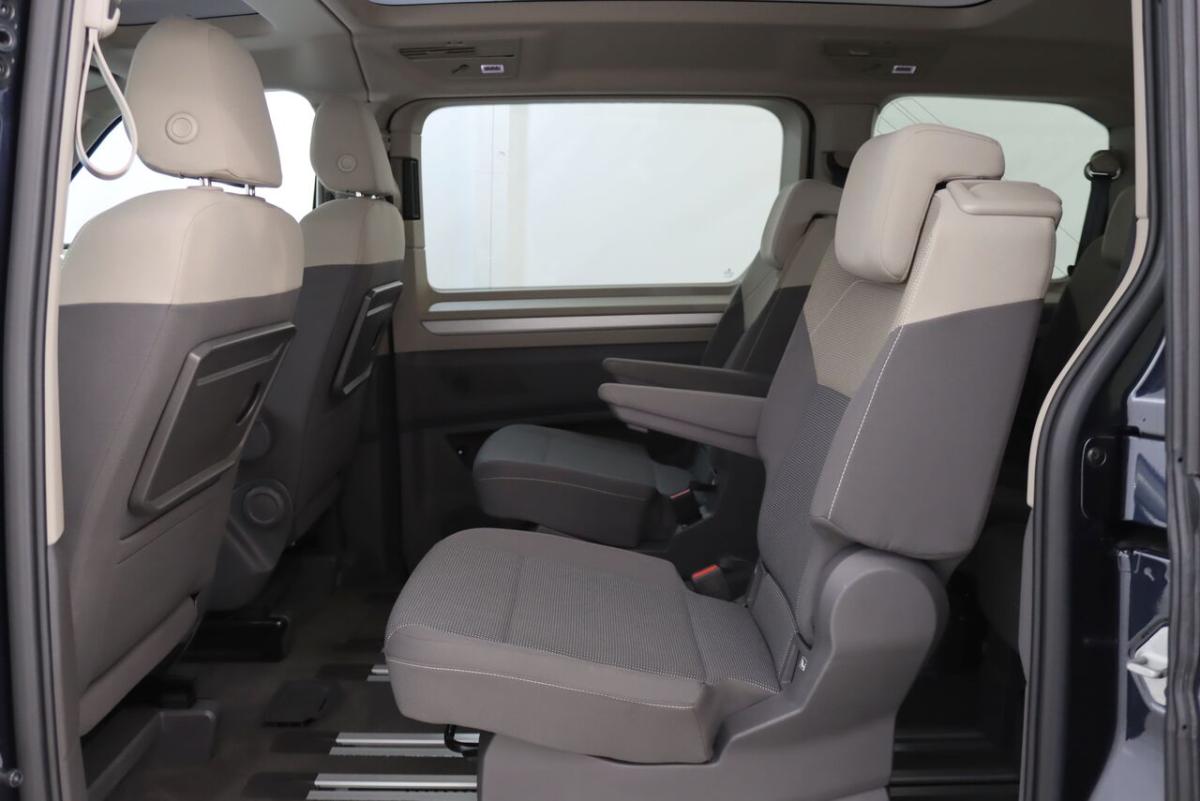 volkswagen-transporter-2023-diesel-1968cc