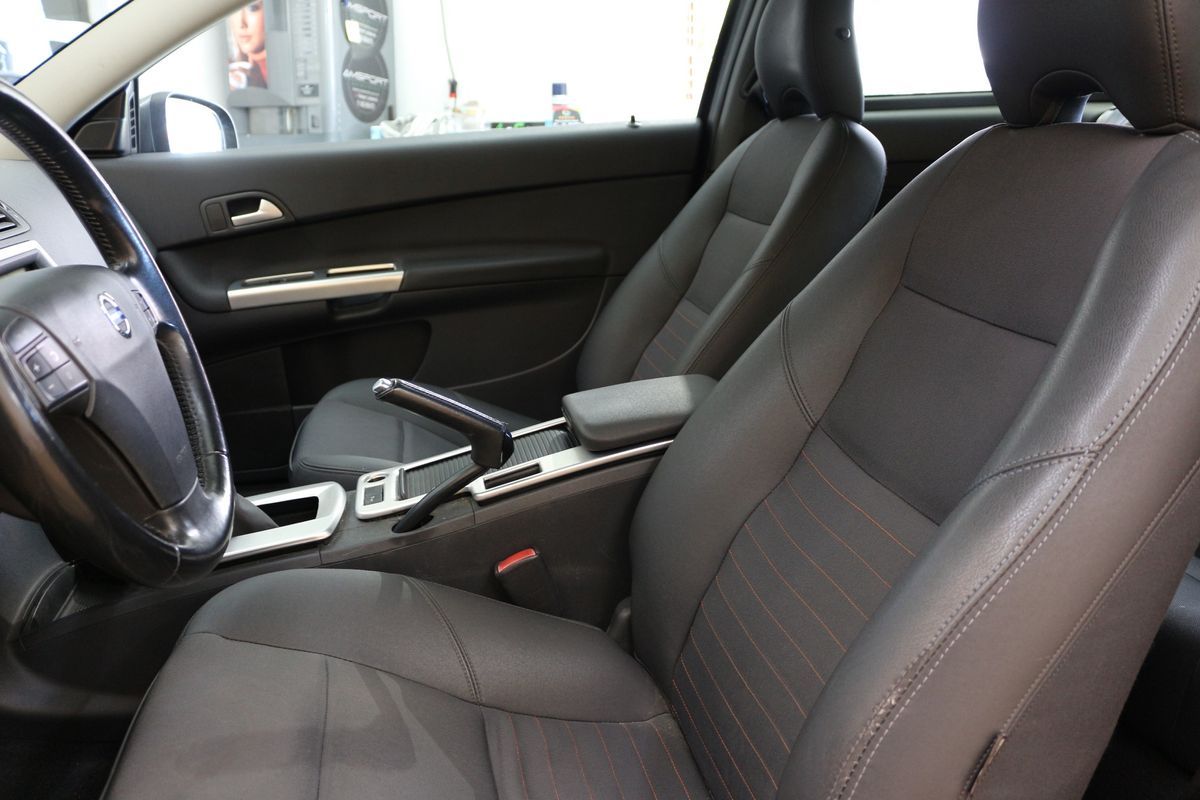 volvo-c30-2011-diesel-1560cc