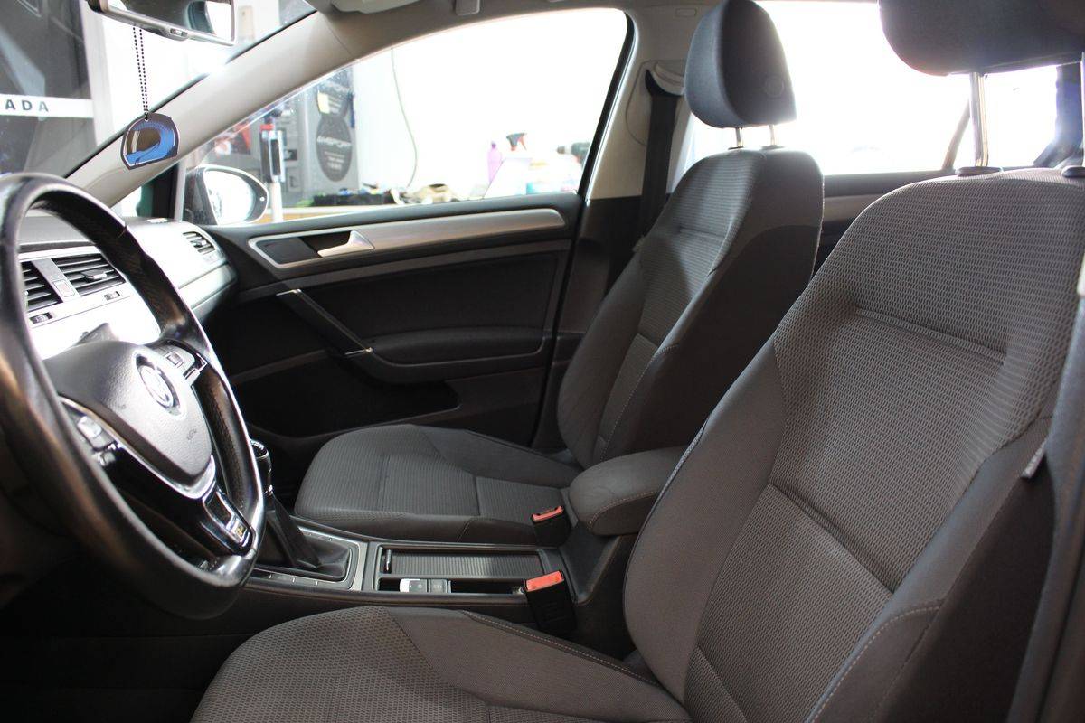 volkswagen-golf-2015-diesel-1598cc