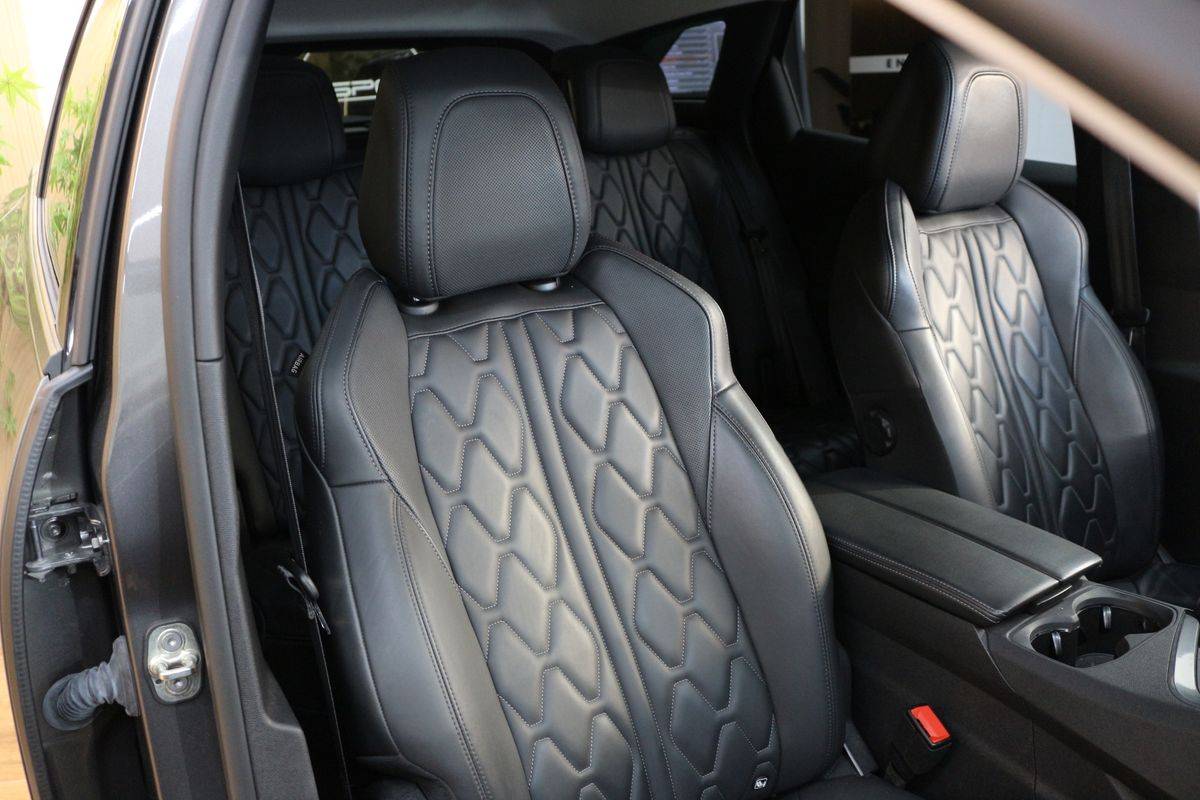 peugeot-3008-2021-hibrido-a-gasolina-1598cc